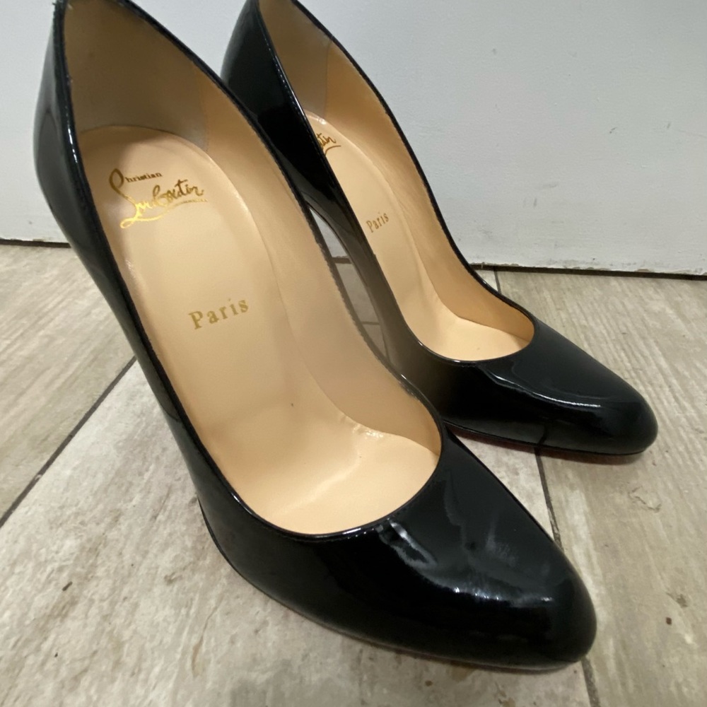 Christian Louboutin Pigalle 38.5/US8 - no box